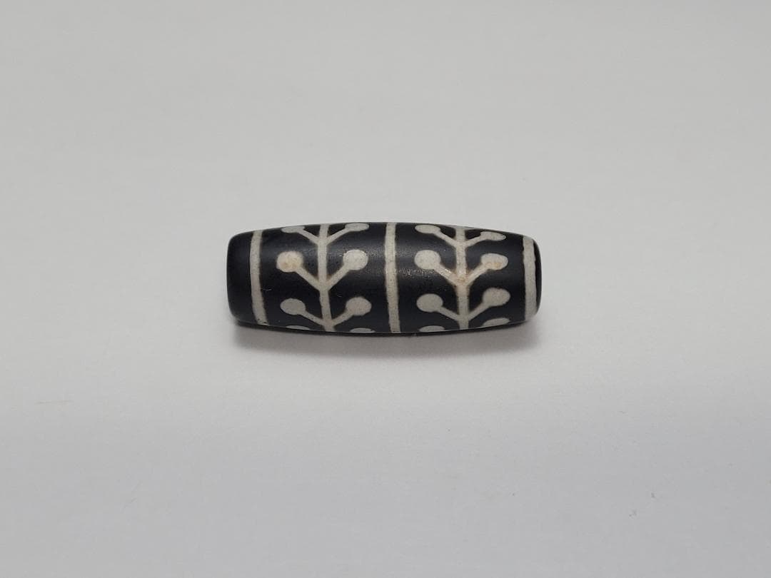 古代 黒瑪瑙 ビーズ 玉 装身具 時代物 高さ約2.9cm