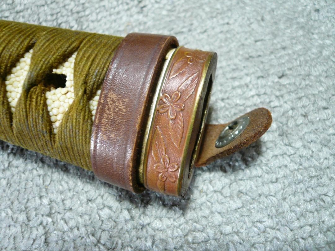 軍刀 柄 旧日本軍 刀装具 日本刀 士官 鮫皮 将校 儀礼刀 指揮刀 時代物