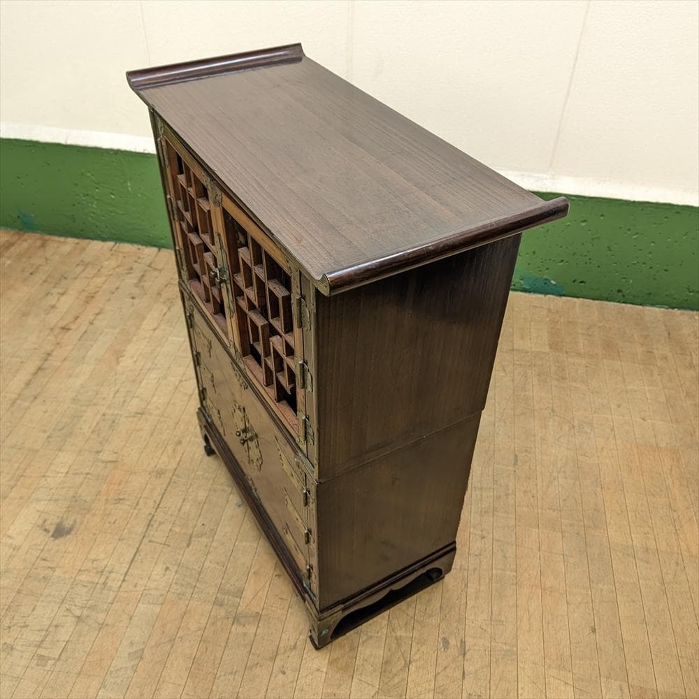 李朝家具　薬箪笥　箪笥　薬棚　ヤクジャン　キャビネット　引出し　小物　朝鮮　韓国