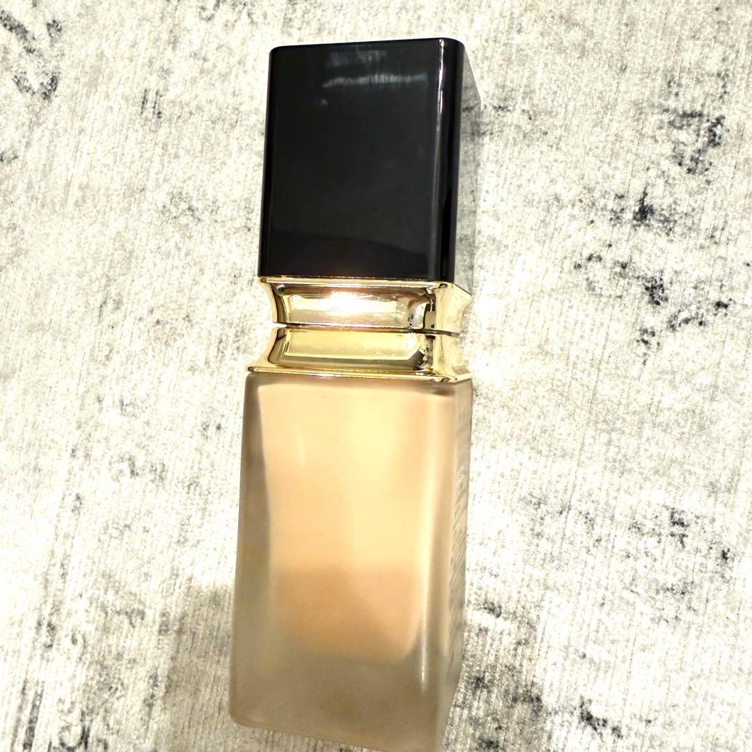 クレ・ド・ポー ボーテ タンフリュイドエクラ マット ピンクオークル10 残量7