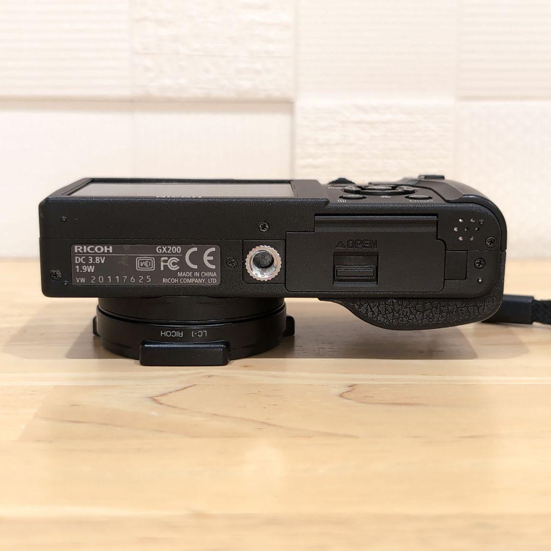 RICOH GX200 / 説明書・CD-ROM等 付属品一式 / 動作確認済み