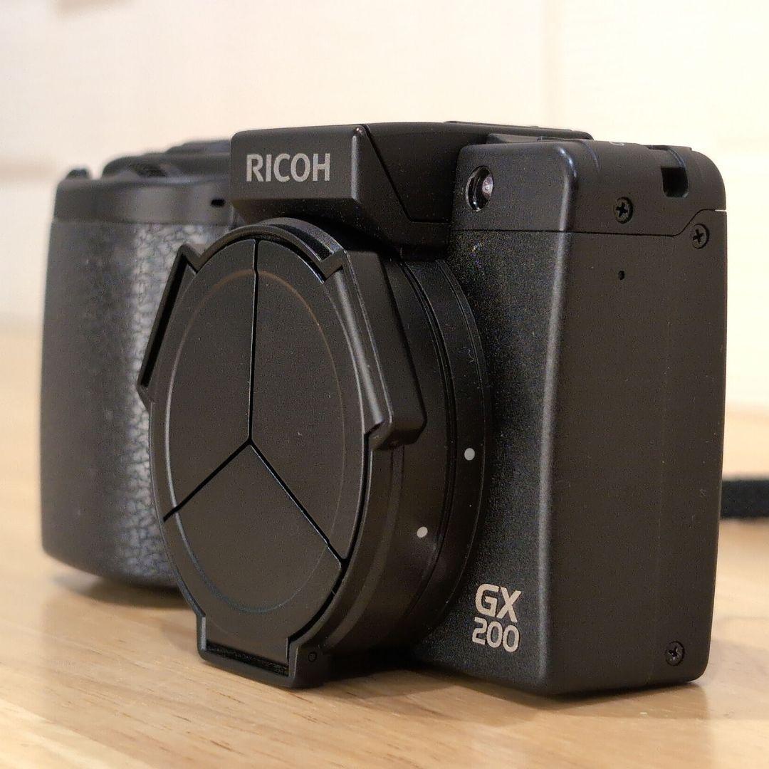 RICOH GX200 / 説明書・CD-ROM等 付属品一式 / 動作確認済み