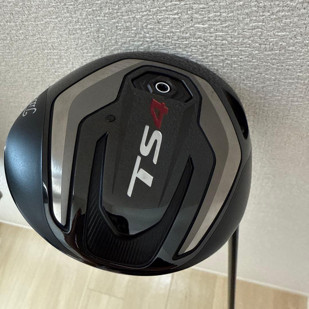 タイトリストドライバー　TS4