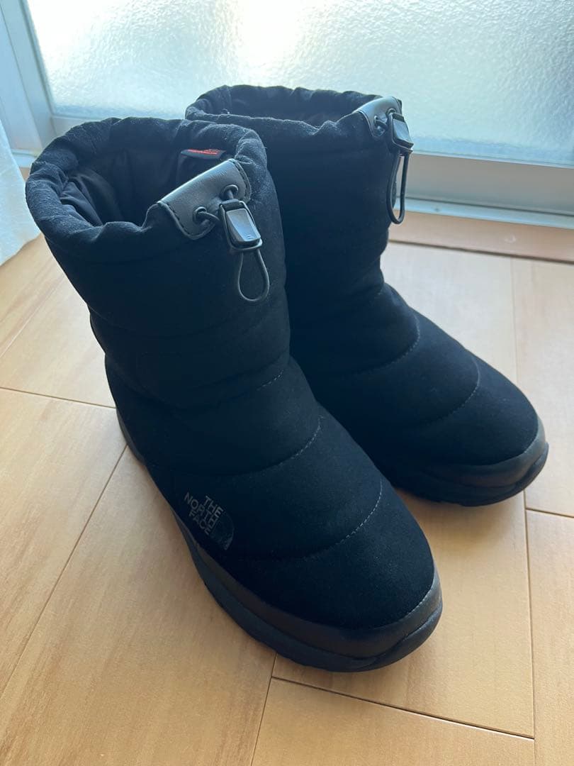 ノースフェイス　ヌプシ