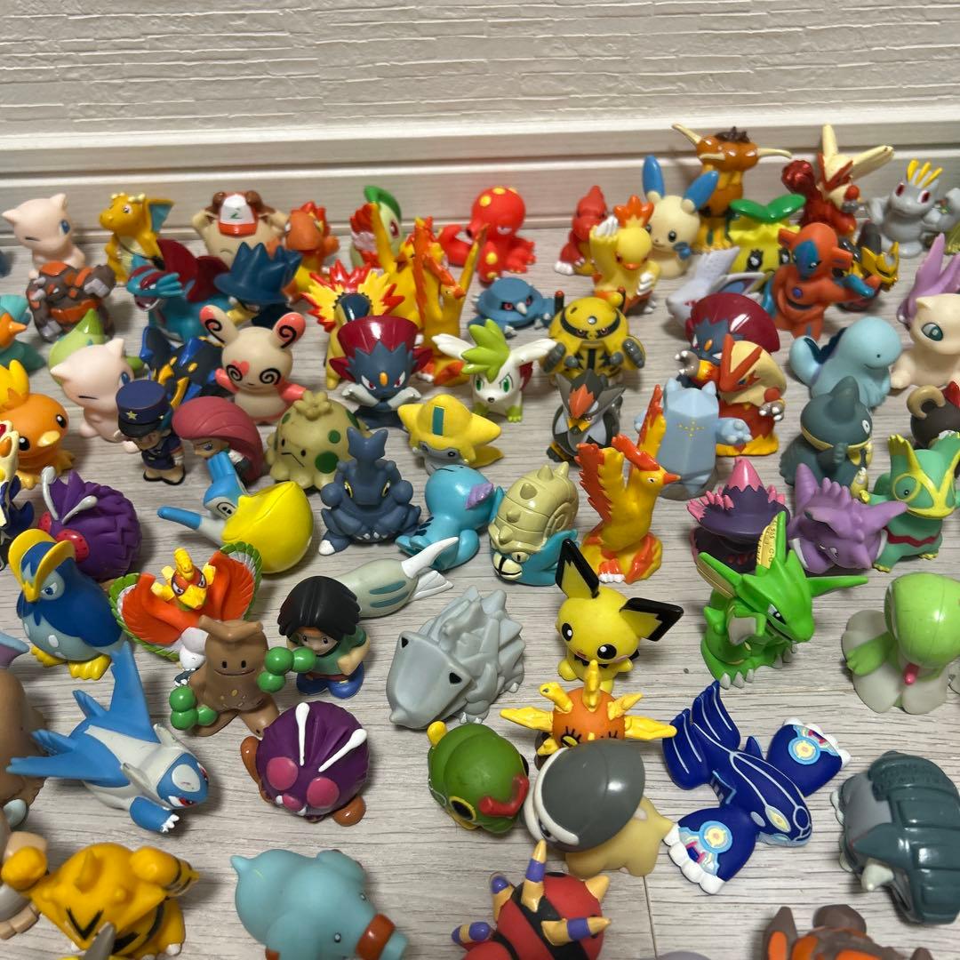 【希少品】ポケモンキッズ　ポケモン指人形豪華200個セット②