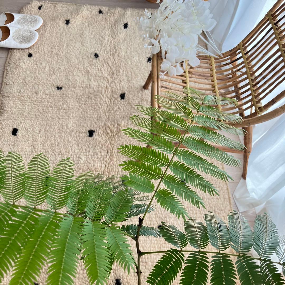 ドット90×142 オフホワイト　ブラック　モロッコラグ　トルコヴィンテージラグ