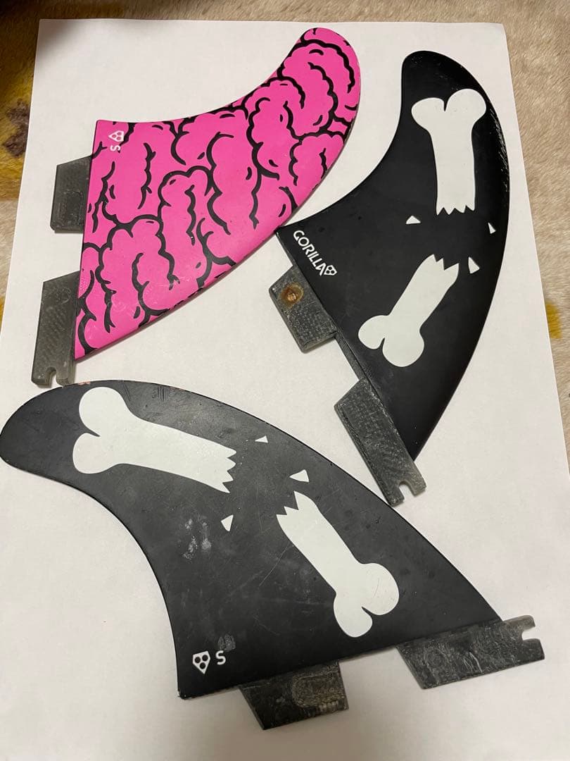 GORILLA グリップ　サーフボードフィン 3枚セット　fcs2 Sサイズ