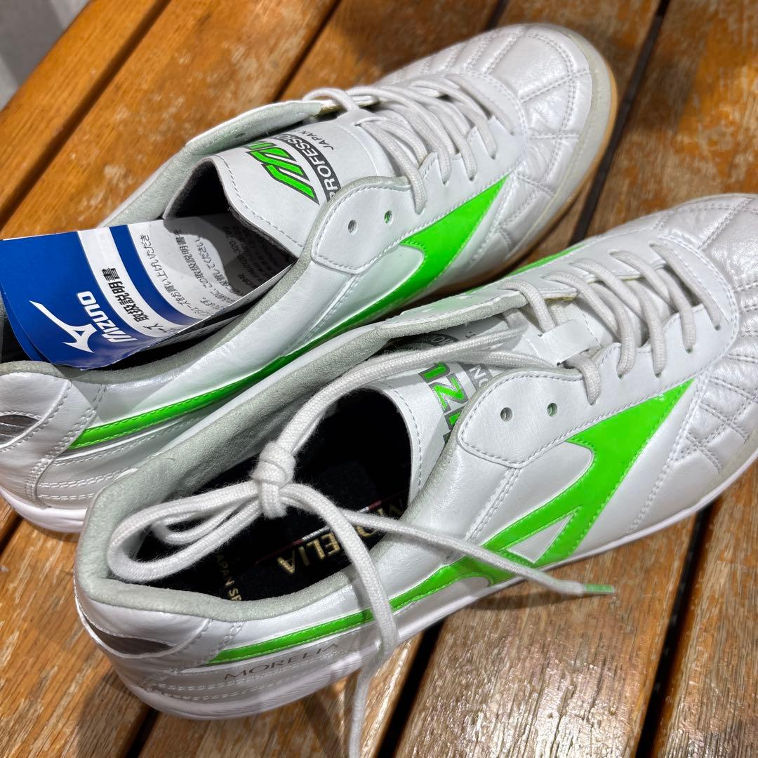 モレリア新品フットサルシューズ 26.0