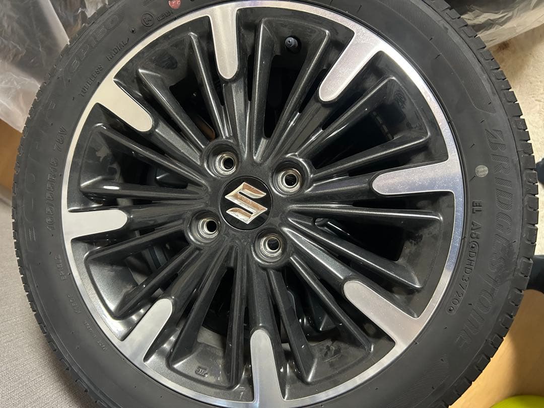 スペーシアカスタム　純正ホイールタイヤセット　4本