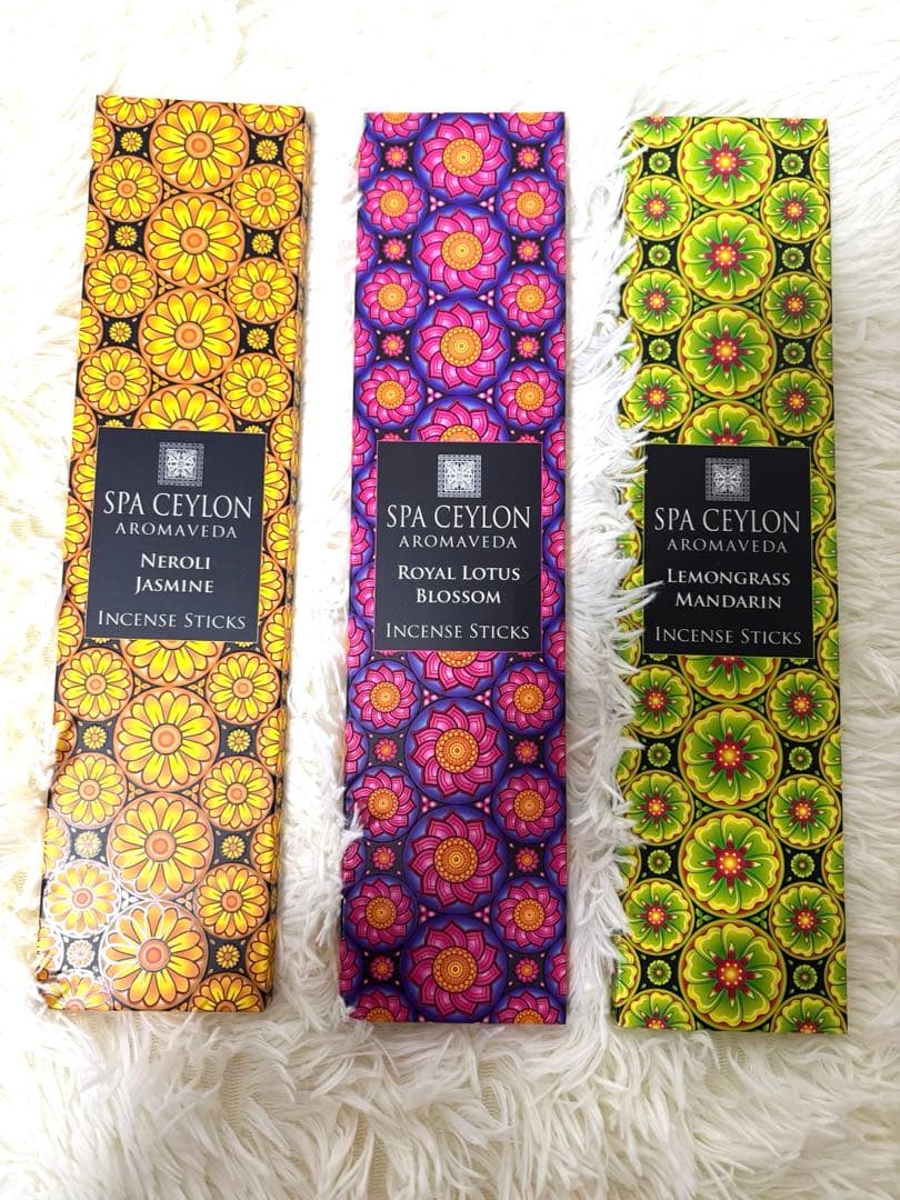 スパセイロン お香3種＋お香立て＋ギフトバッグ　アーユルヴェーダの香りで癒し時間