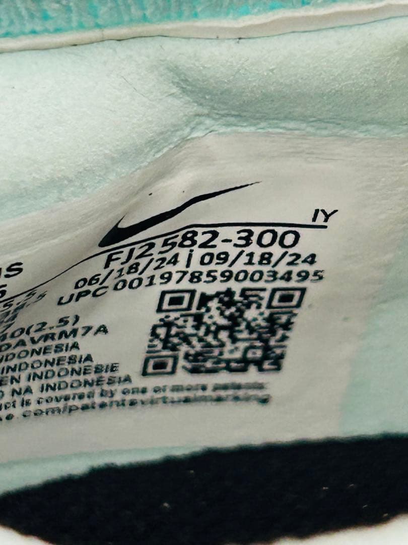 【新品】値下げ‼️ナイキ ファントム GX 2 プロ AG-Pro 24.0㎝