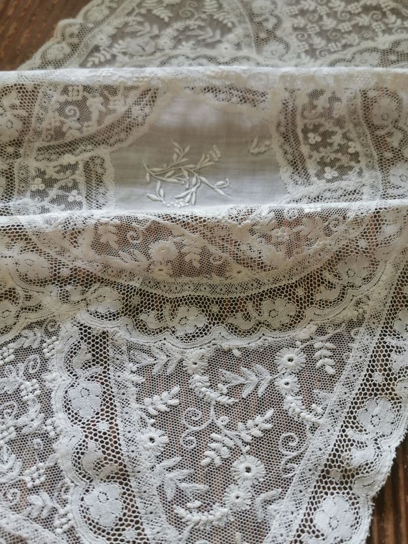 アンティークフランス ノルマンディーレース アップリケ タンバーチュールランナー