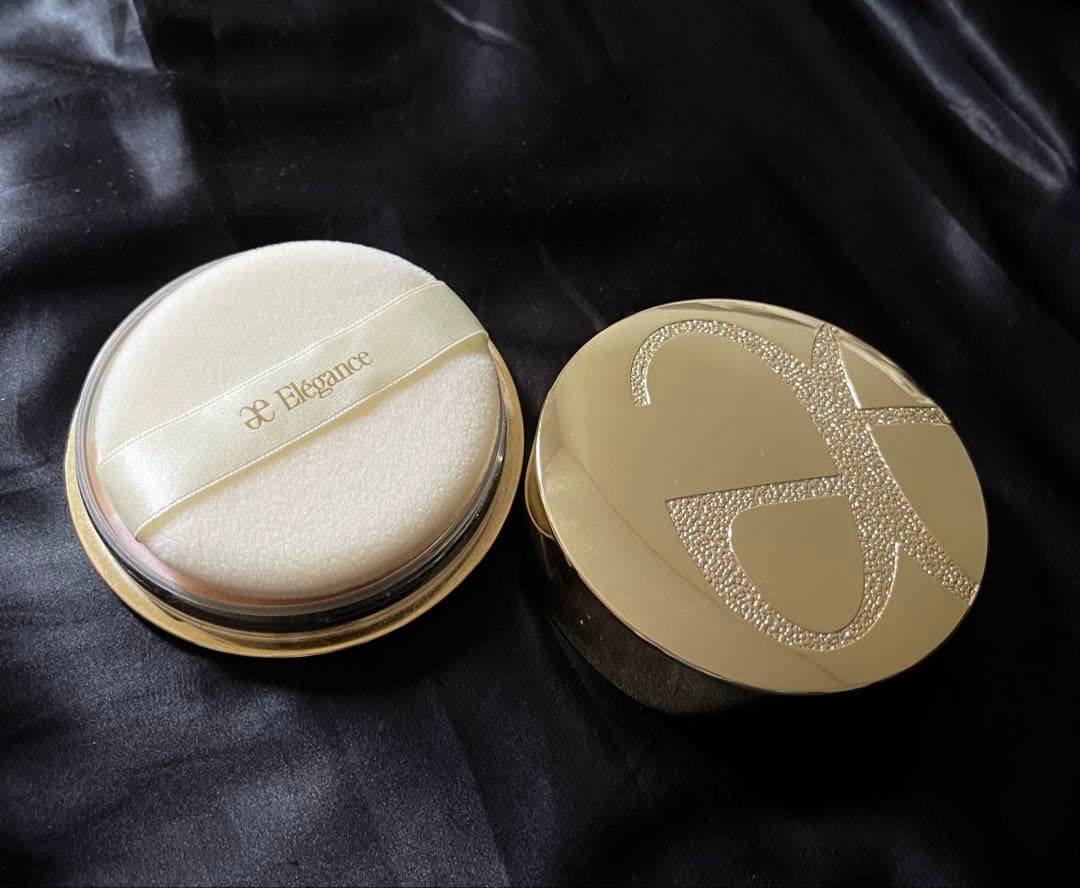 Elegance プレストパウダー マルチカラー 27g