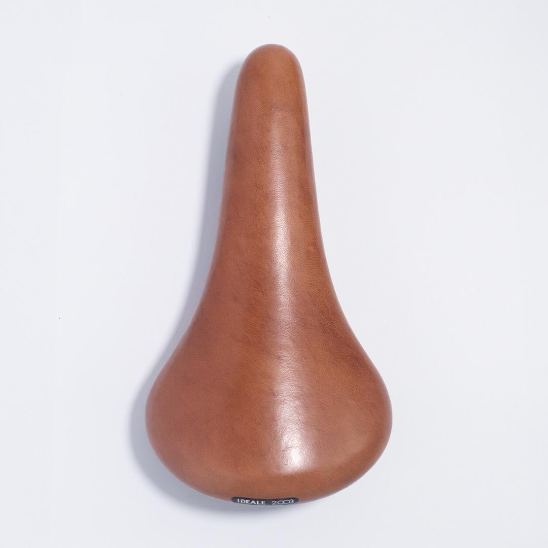 新品 IDEALE 2003 PEAU + MOUSSE SADDLE