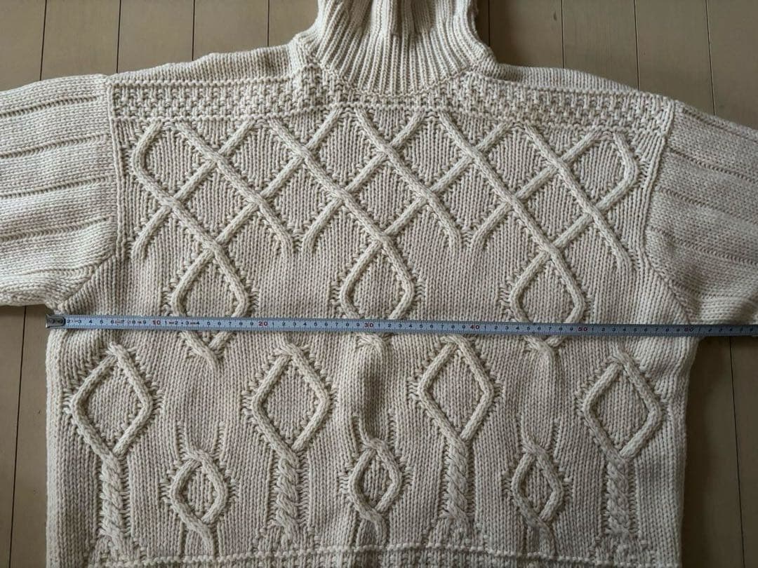 BOSS ボス Hugo Bossケーブルニットタートルネック