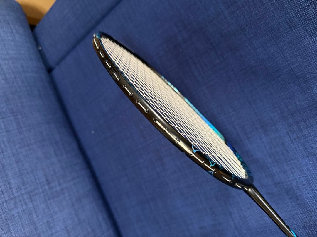 フライパワー メテオ バドミントン ラケット 4U ヘッドヘビー