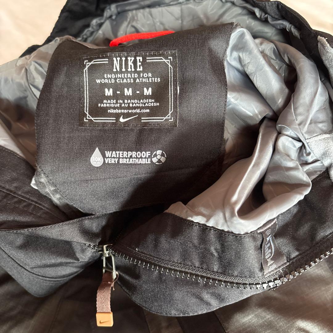 【未使用品】NIKE スノーボードウェア上下セット＋ベスト