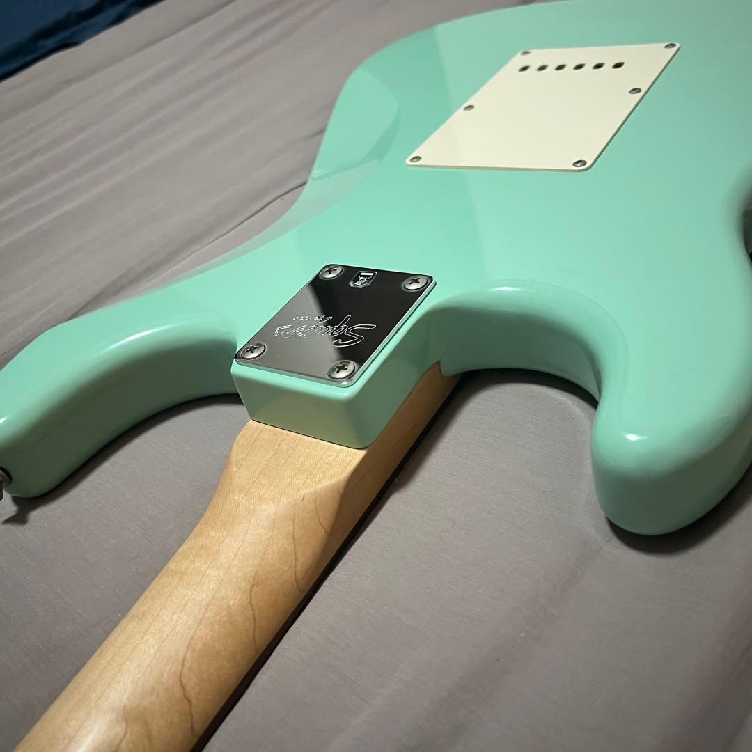 美品 Squier Affinity Stratocaster エレキギター