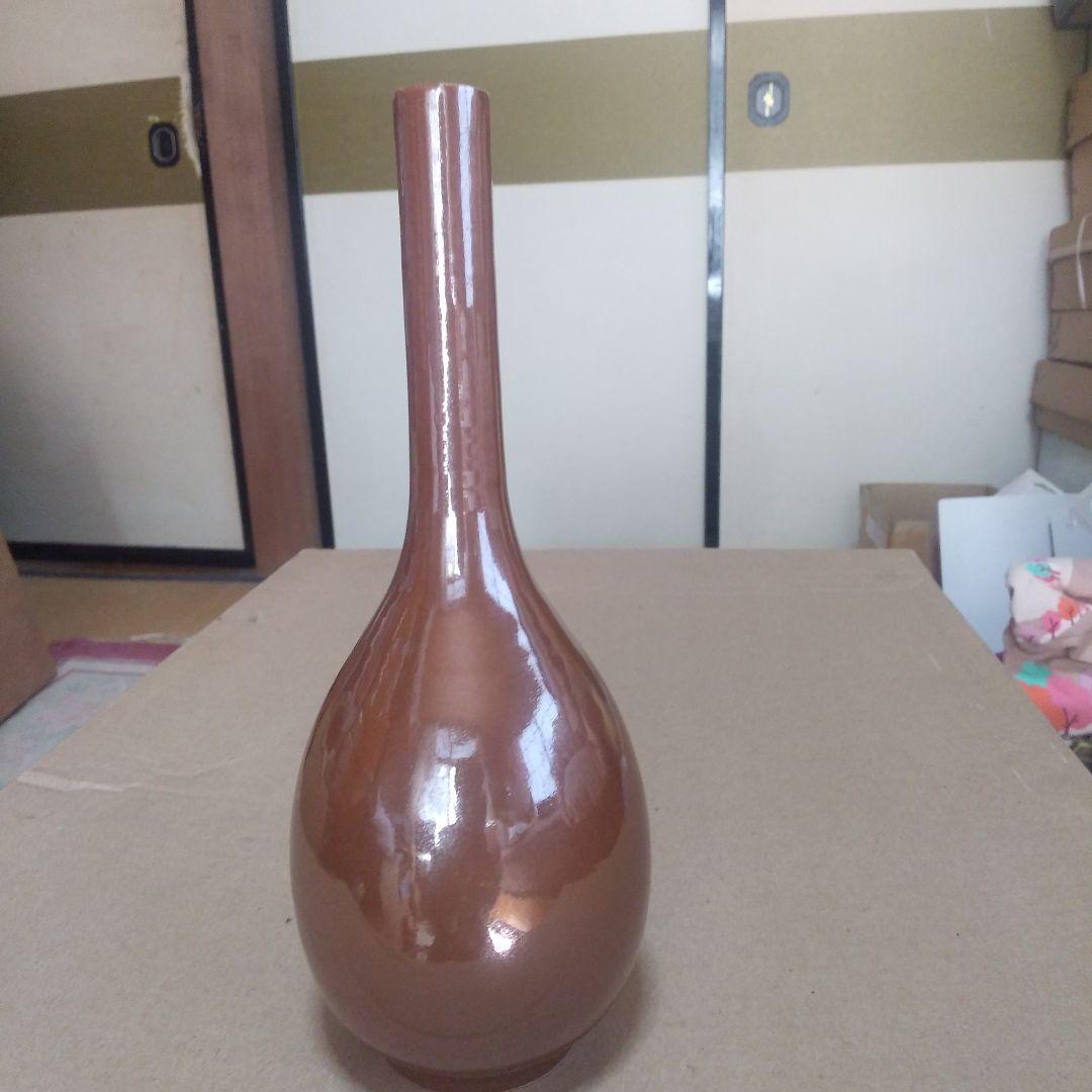 大桶焼年朗さんの花入