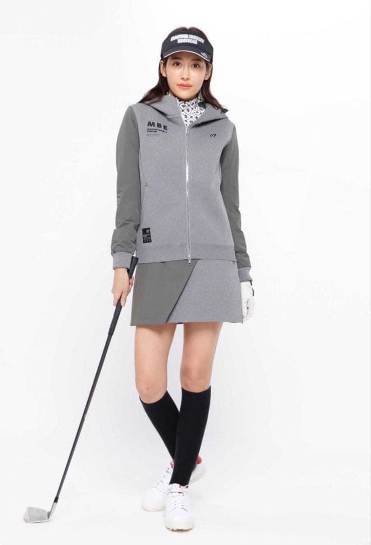 【新品タグ付】22年モデル マスターバニーエディション ニット×タフタスカート