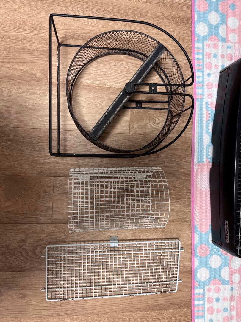 SANKO 60ハイメッシュ　小動物ケージ　回し車付、遊びパーツ2個付き