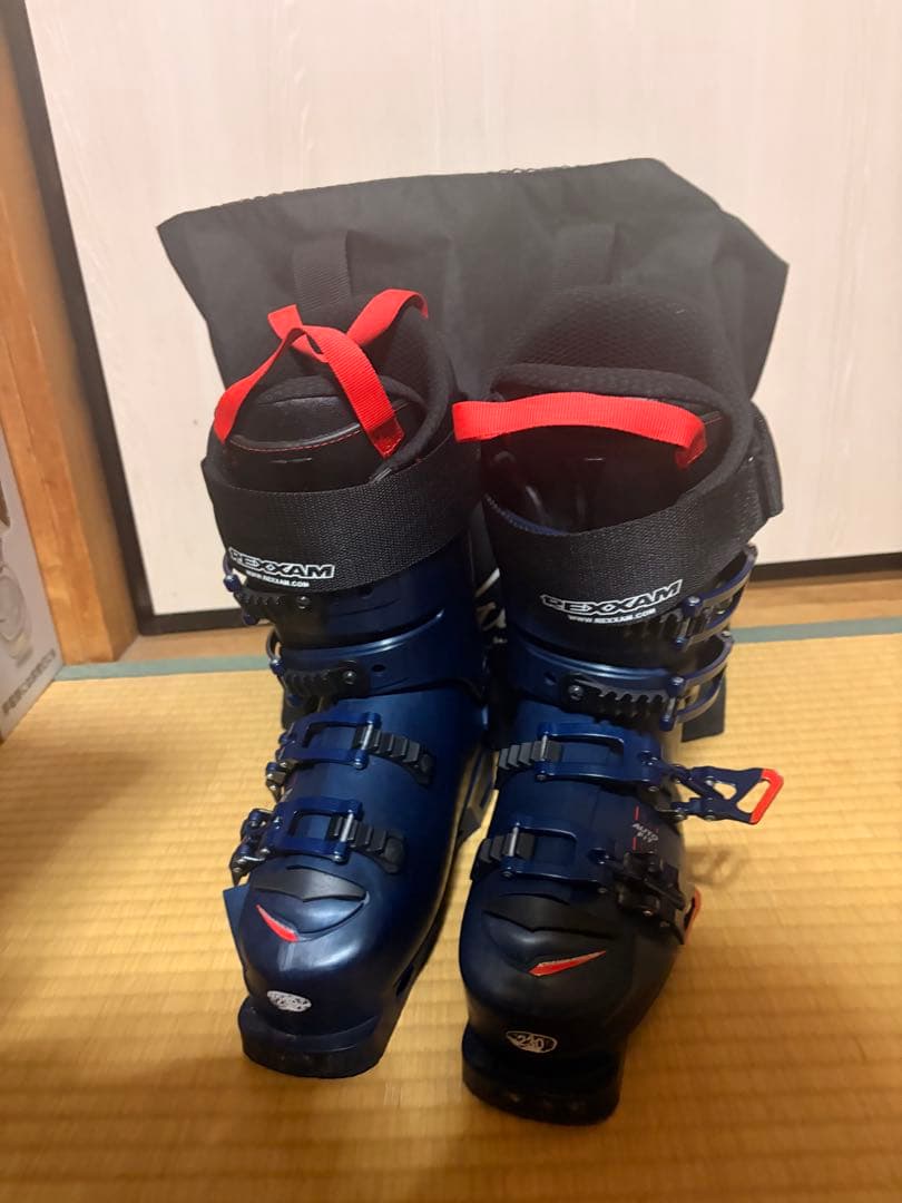 レグザム　スキーブーツ　110 23cm