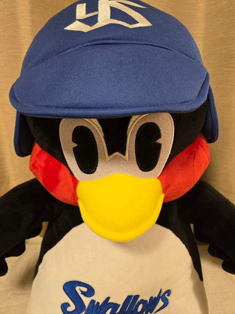 つば九郎　抱っこぬいぐるみ（特大）