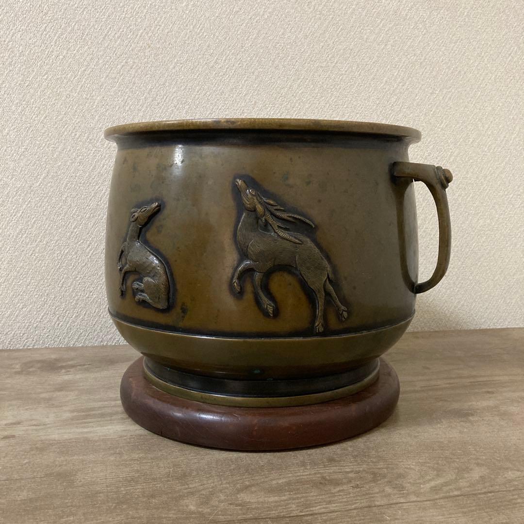 時代銅火鉢　壱対　宣徳火鉢　江戸文政　手炙り　アンティーク　珍品　高肉彫