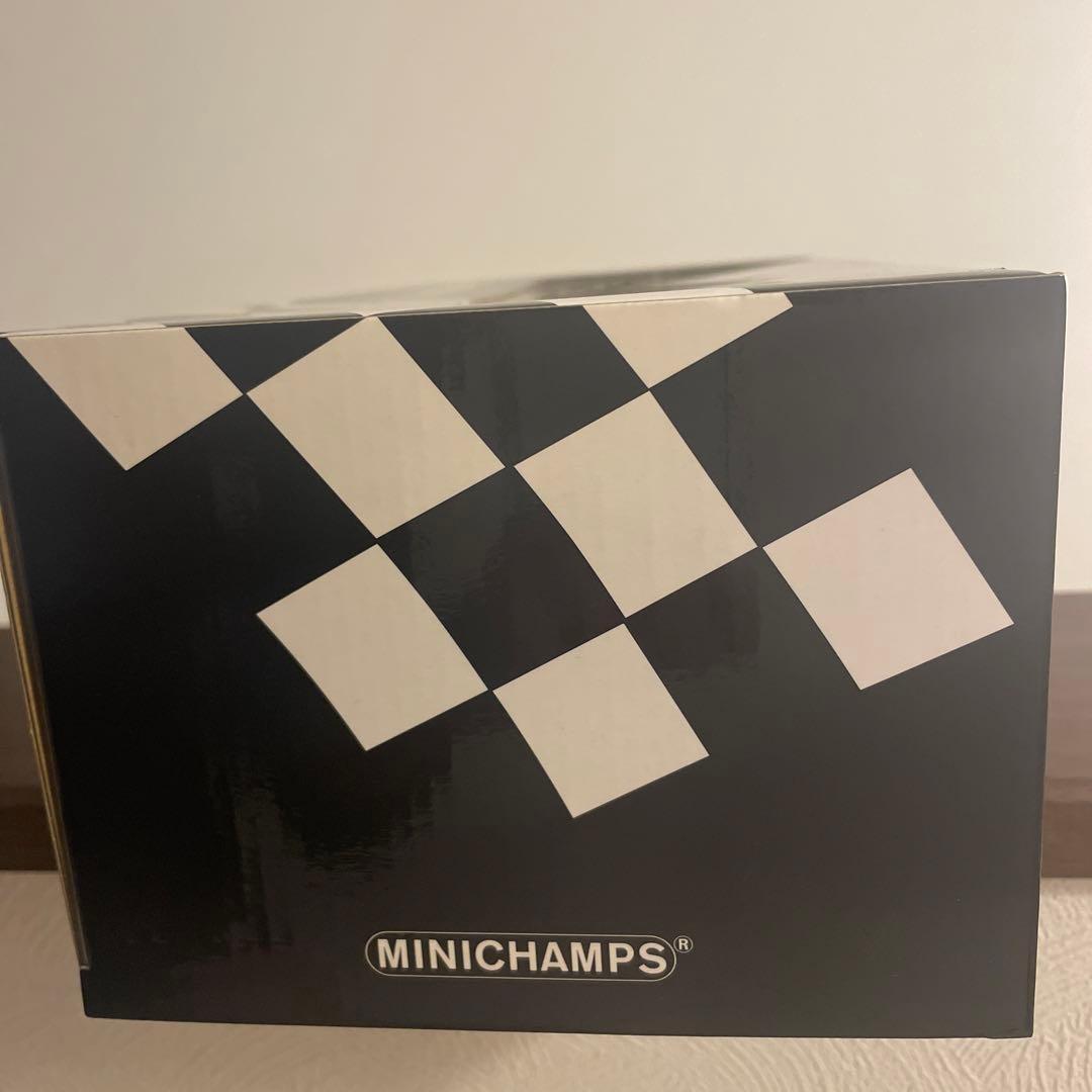 美品　未使用　1/18 ベネトンB191B 1992 M.ブランドルシューマッハ