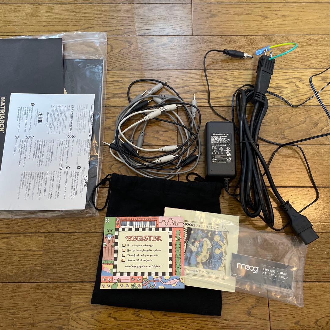 鍵盤楽器 Moog matriarch