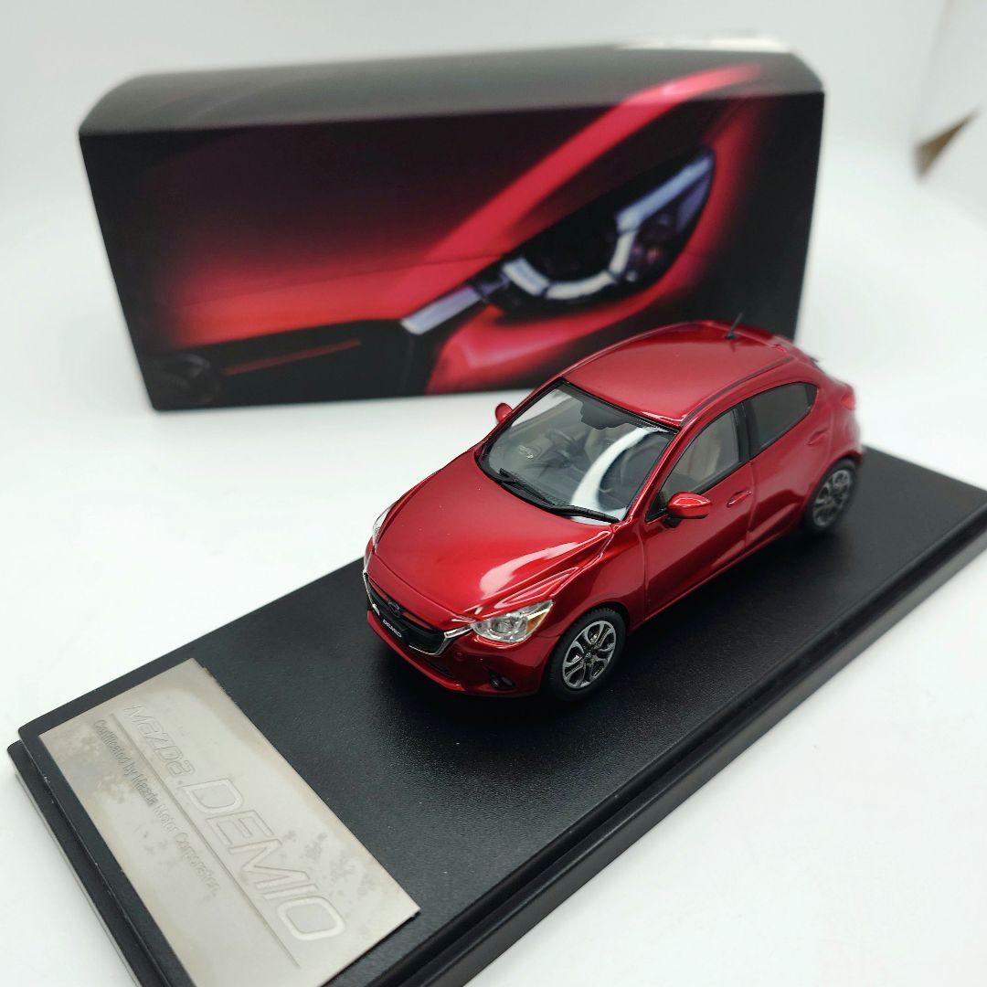 ☆非売品☆ マツダ デミオ　1/43 マツダ 特注 モデルカー