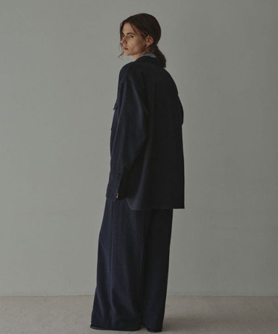 今期新品　ETRE TOKYO ウールツイルオーバーサイズシャツ　ネイビー