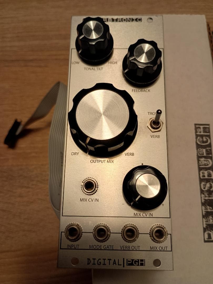 Pittsburgh Verbtronic モジュラーシンセ