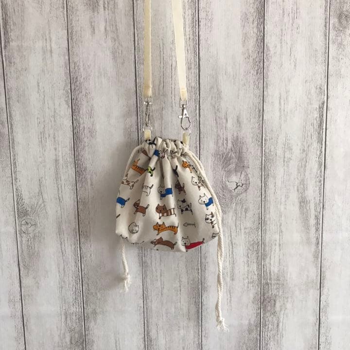 フクモモ仲良し巾着ポーチ　ネコちゃん