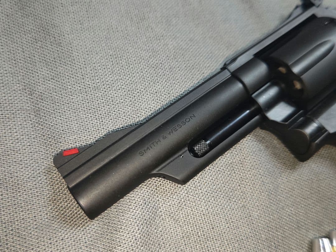 タナカ　樹脂製モデルガン　M19 4インチ　ver.3 木製グリップ　次元大介