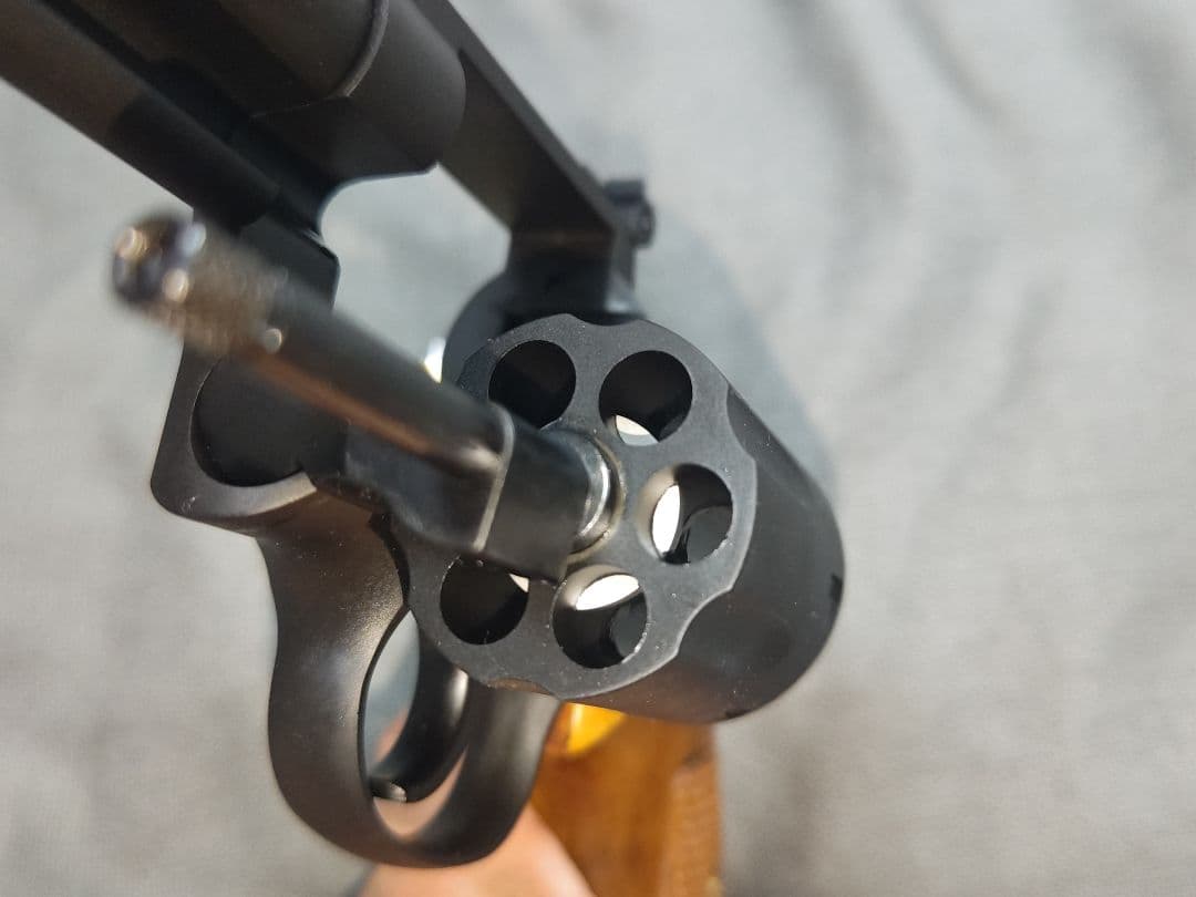 タナカ　樹脂製モデルガン　M19 4インチ　ver.3 木製グリップ　次元大介