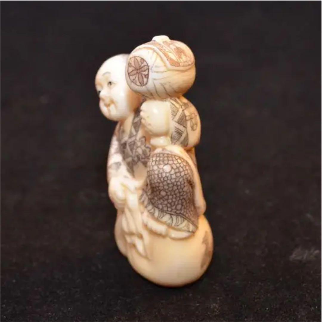 東洋彫刻　根付　唐童子　クジラ牙　マンモス