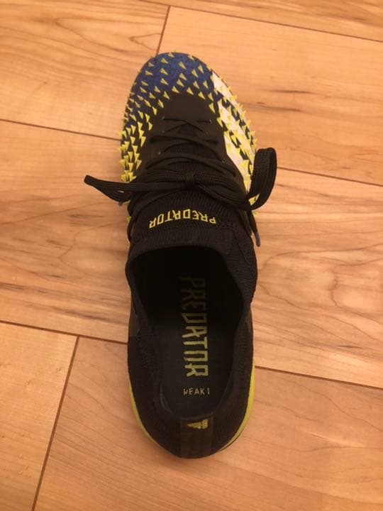 再値下げアディダス プレデターフリーク.1 HG/AG 25.5センチ　スパイク