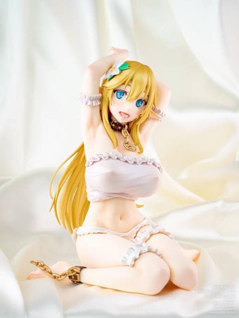 囚われエルフ　国内正規品美品