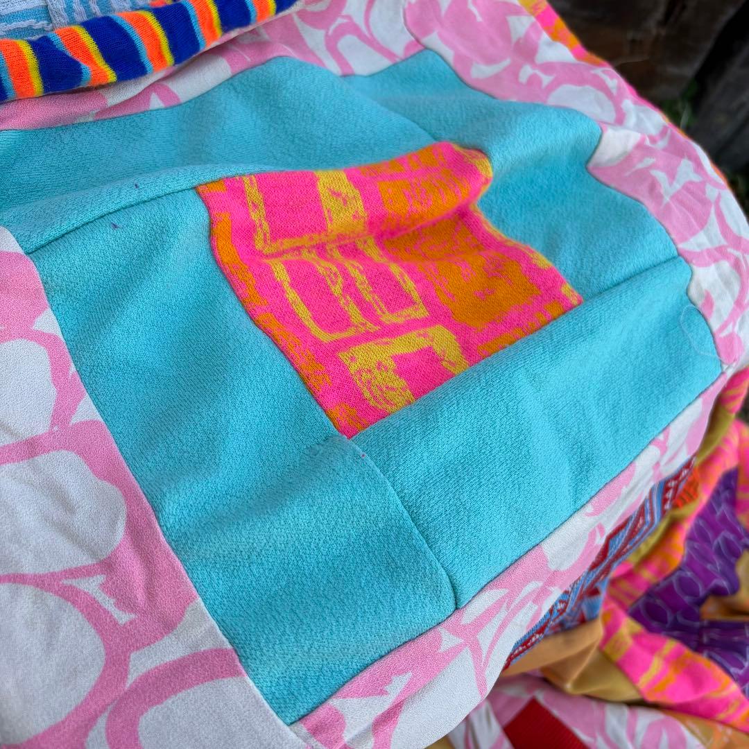 【USA vintage】サイケデリック パッチワーク キルト 布 生地