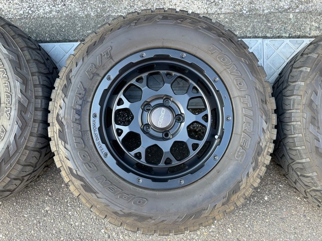 デリカ D5 RAYS M9 OPEN COUNTRY R/T タイヤホイール①
