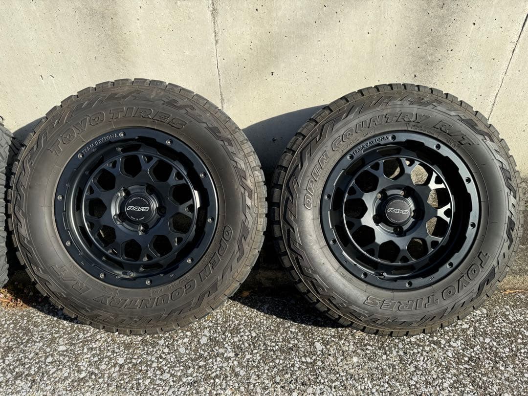 デリカ D5 RAYS M9 OPEN COUNTRY R/T タイヤホイール①