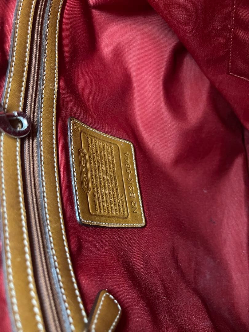 アクセサリー遺品整理生前整理 指輪　 ネックレス・コーチ・バッグ、純金箔.