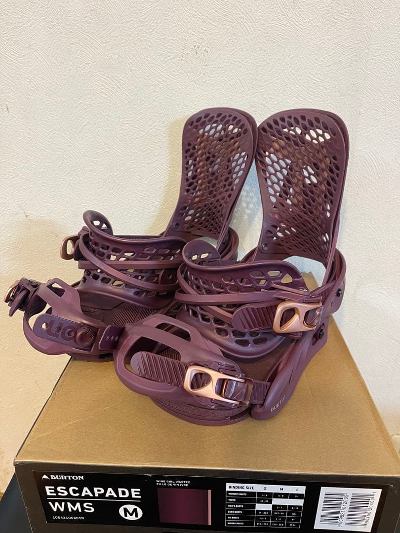 w*e様 ☆Burton エスカペイド リフレックス　Mサイズ☆