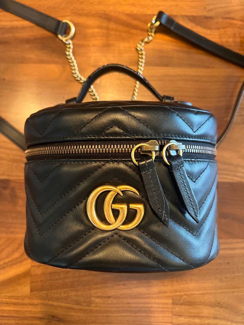 値下げ！GUCCI グッチ 黒GGマーモント ミニリュックサック バックパック