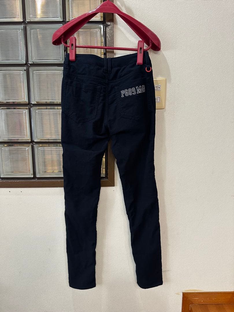 パーリーゲイツネイビー ゴルフパンツ レディース　サイズS (00)