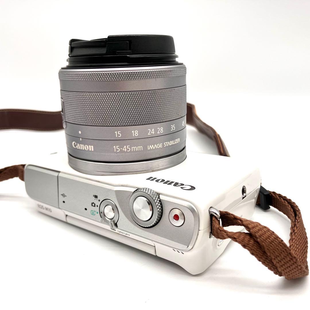 Canon EOS M10 ホワイト 15-45mmレンズキット