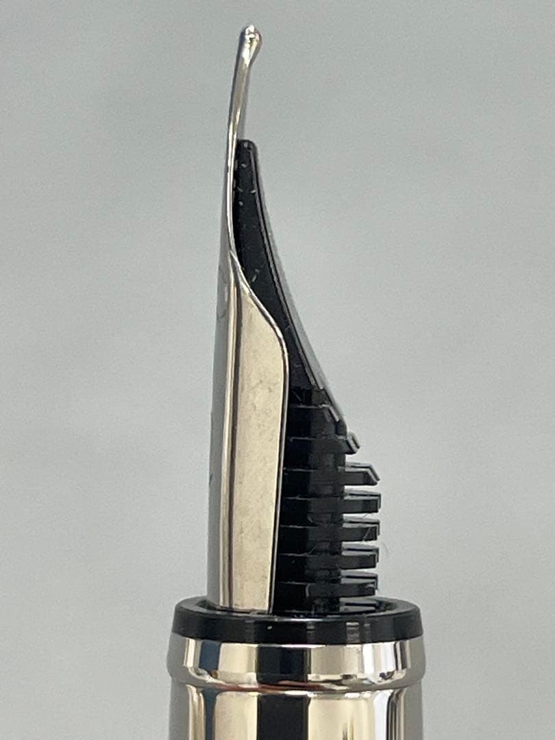 【未使用】カランダッシュ　エクリドール　キューブリック　万年筆、インクボトル