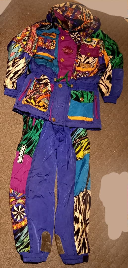 ゴールドウィン　スウェーデン代表　スキーウェア　派手柄　バブリー　上下