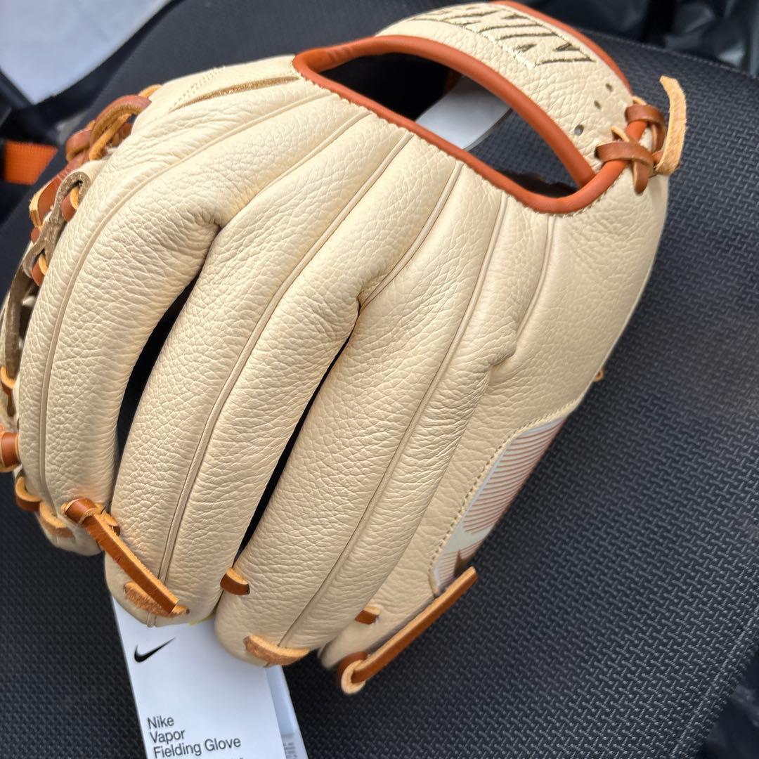 ［KA］新品　ナイキ　野球グローブ　NIKE Vapor Fielding